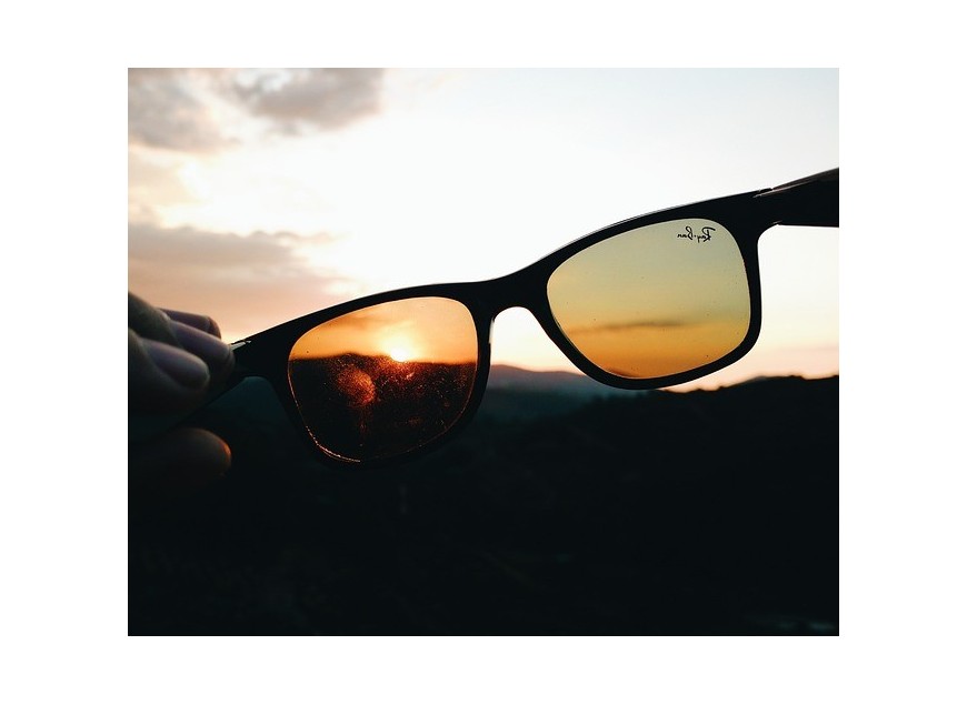 Comment choisir des lunettes de soleil adaptées à ses besoins ?